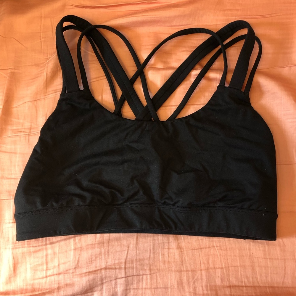 VS Black Strappy Sports Bra